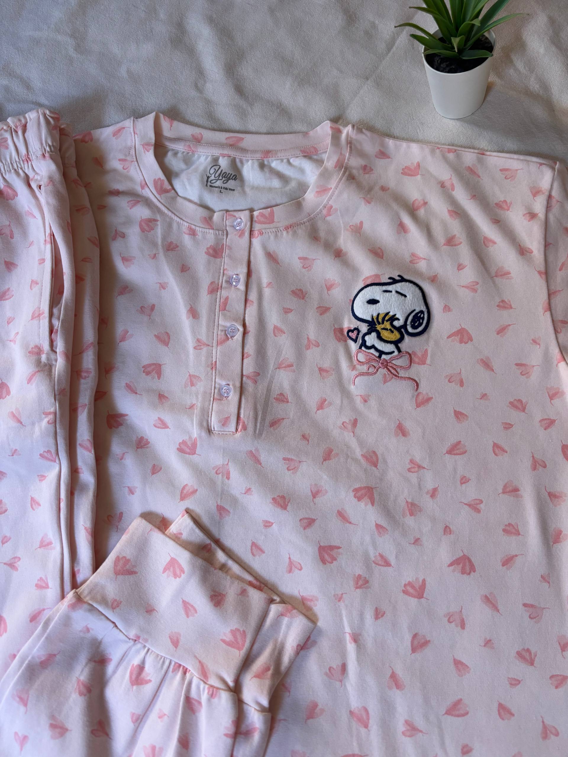 Pink snoopy