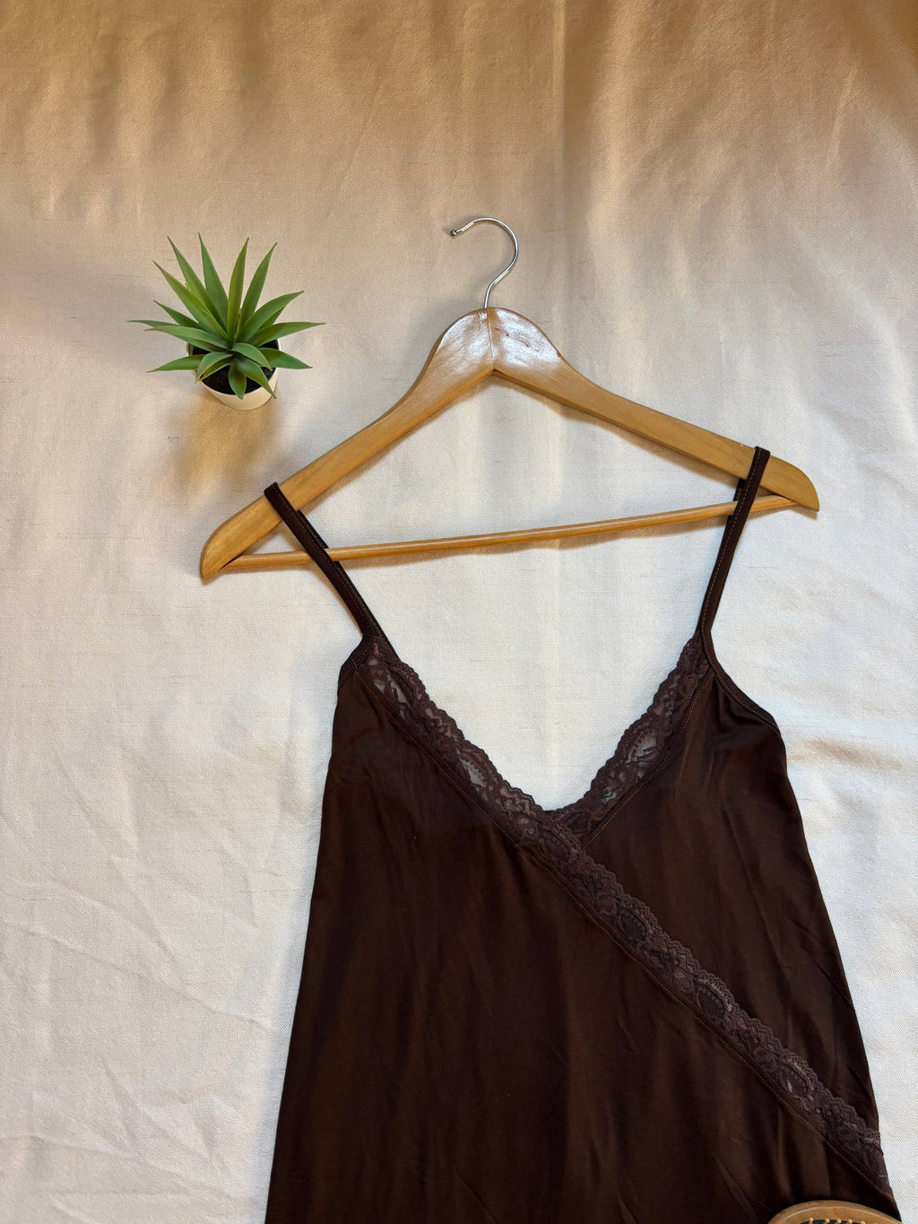 Brown rope cash